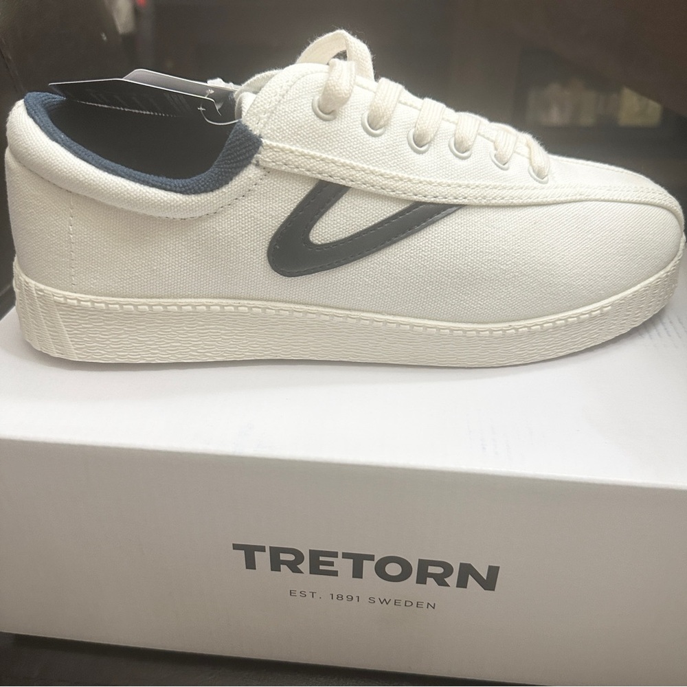 Tretorn nylite sneakers